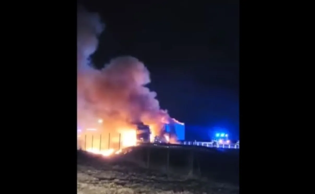 Koszmarny wypadek na S8. W pożarze zginął kierowca