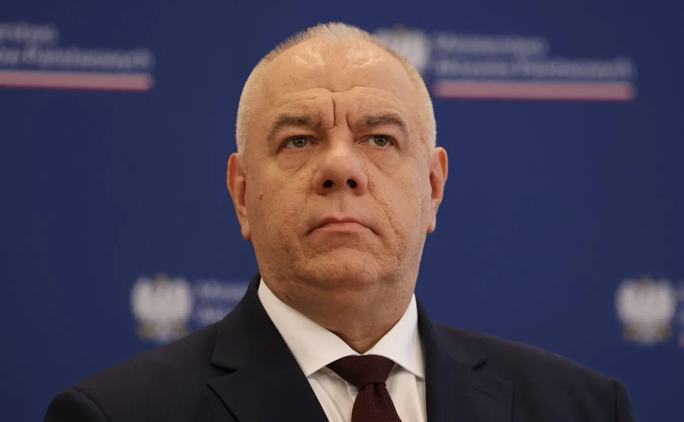 Sasin podsumowuje osiem lat rządów PiS. "Ani jeden procent ropy i gazu nie trafia z Rosji"