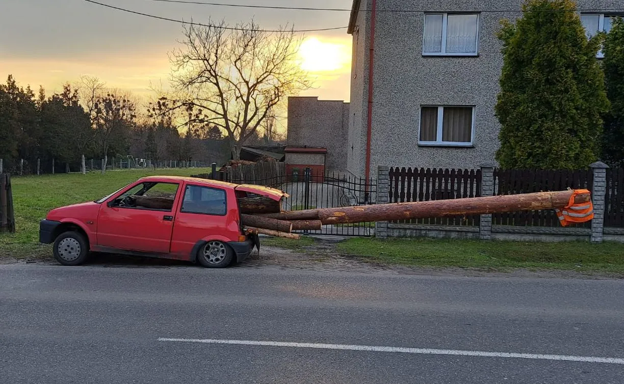 cinquecento-jak-czolg-z-9merowa-armata-37748621.jpg