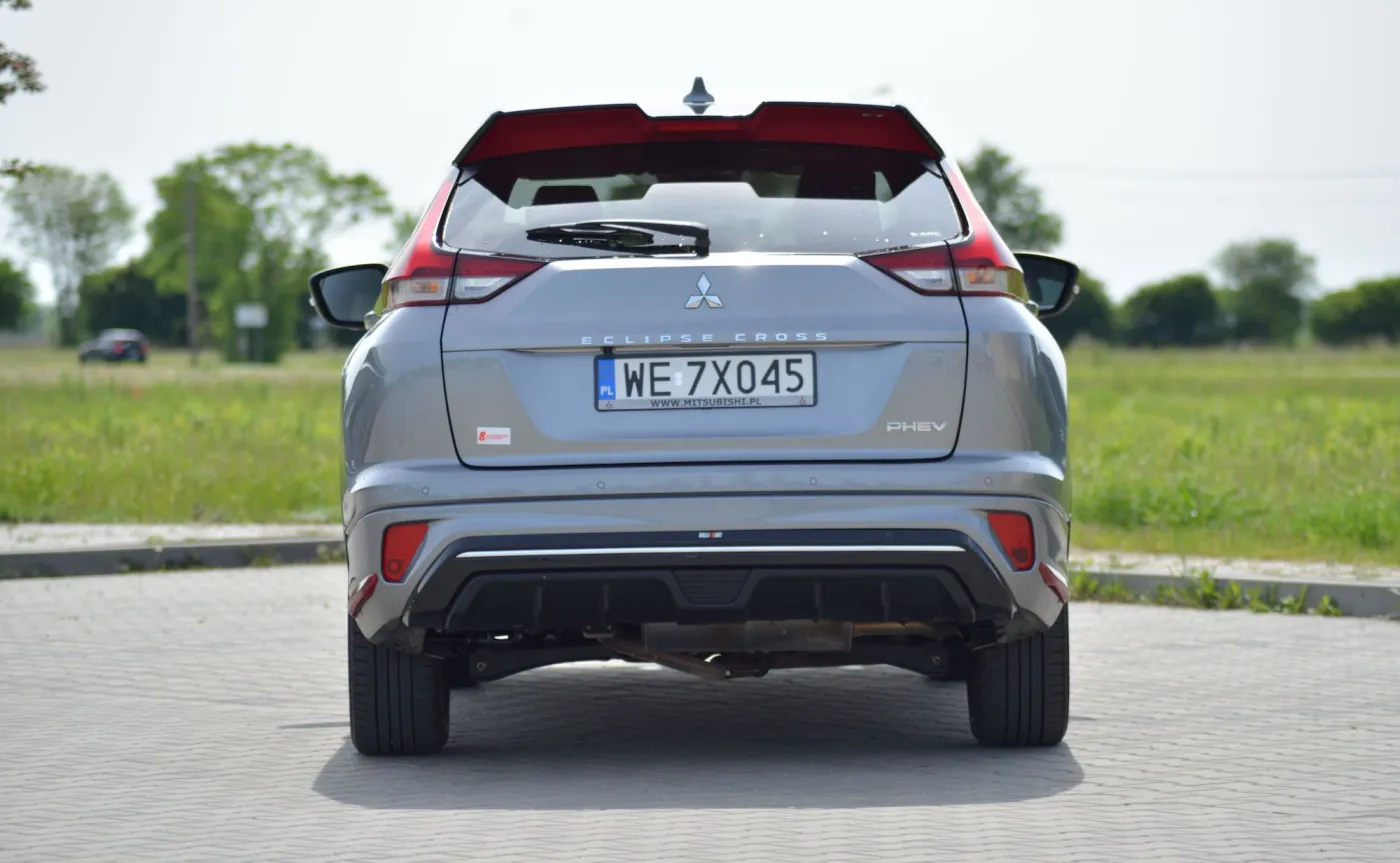 mitsubishi-eclipse-cross-phev-ralliart-37817227.jpg
