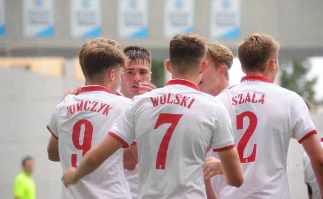 Polska w półfinale ME U17! Biało-czerwoni pokonali Serbię!
