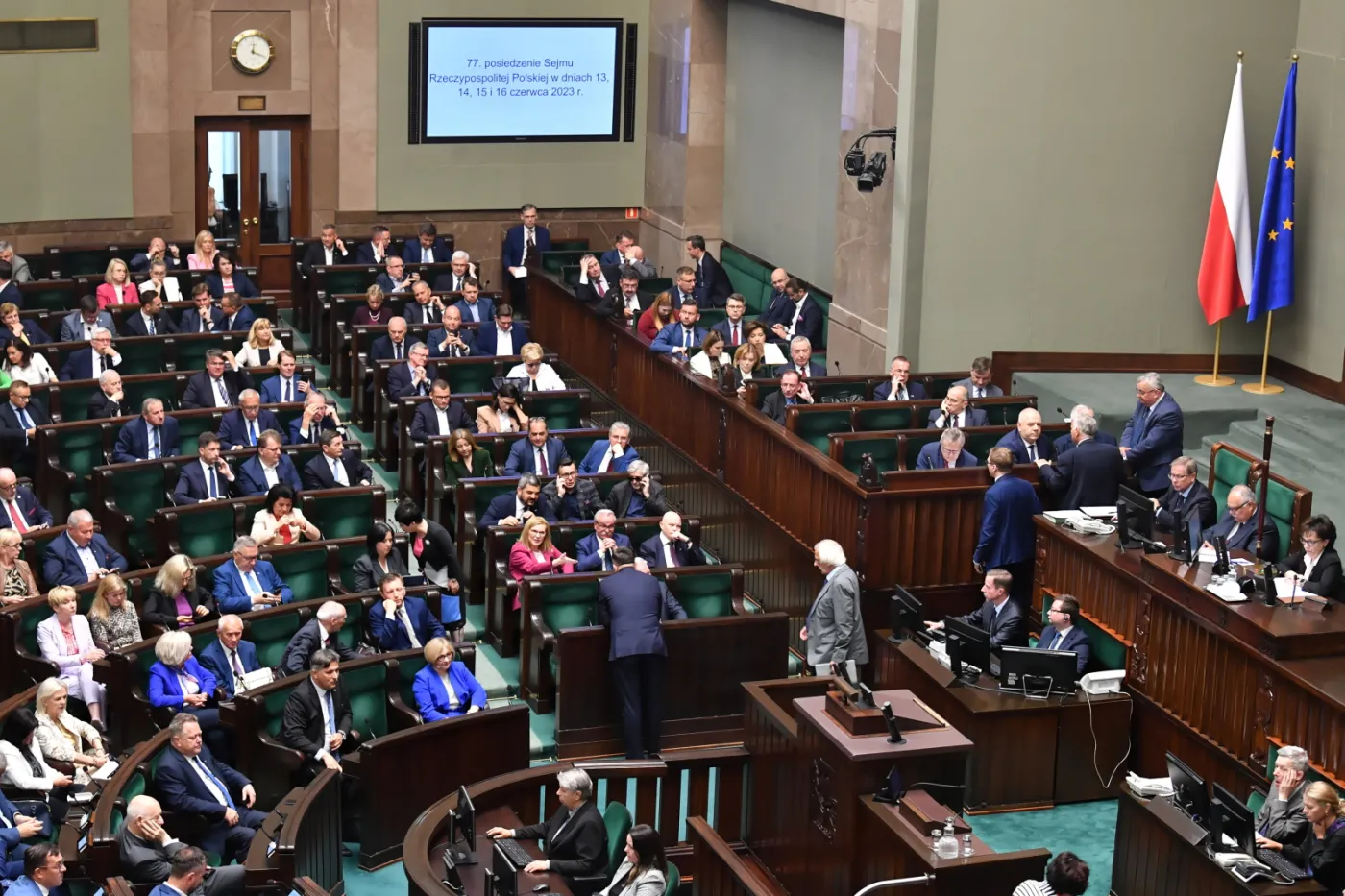 Speckomisja wytraca impet. PiS wstrzymuje prace