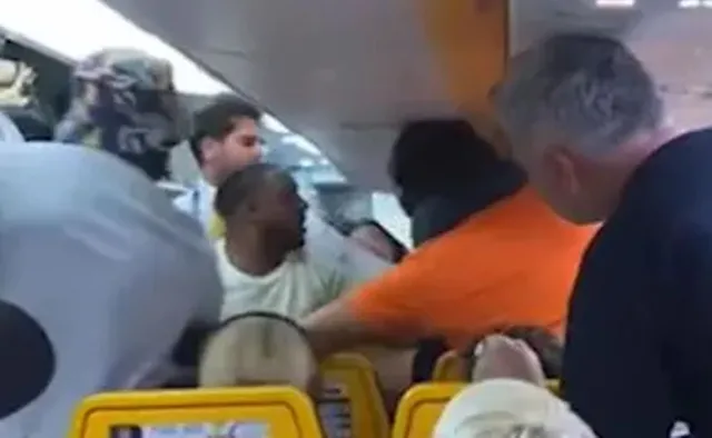 Awantura na pokładzie Ryanaira. "Nigdy nie wrócimy do domu"