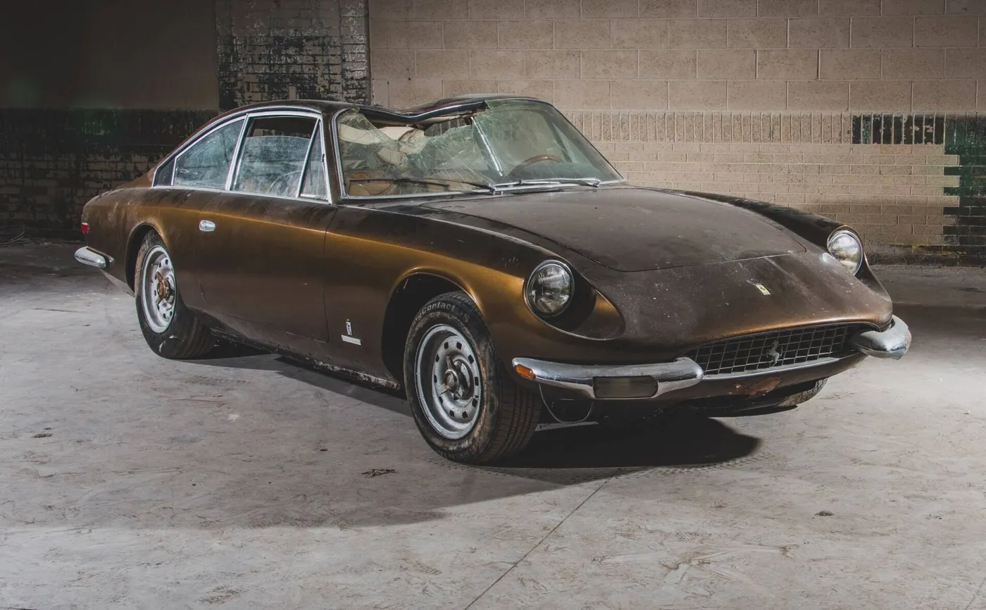 1969-ferrari-365-gt-22-by-pininfarina-37857320.jpeg