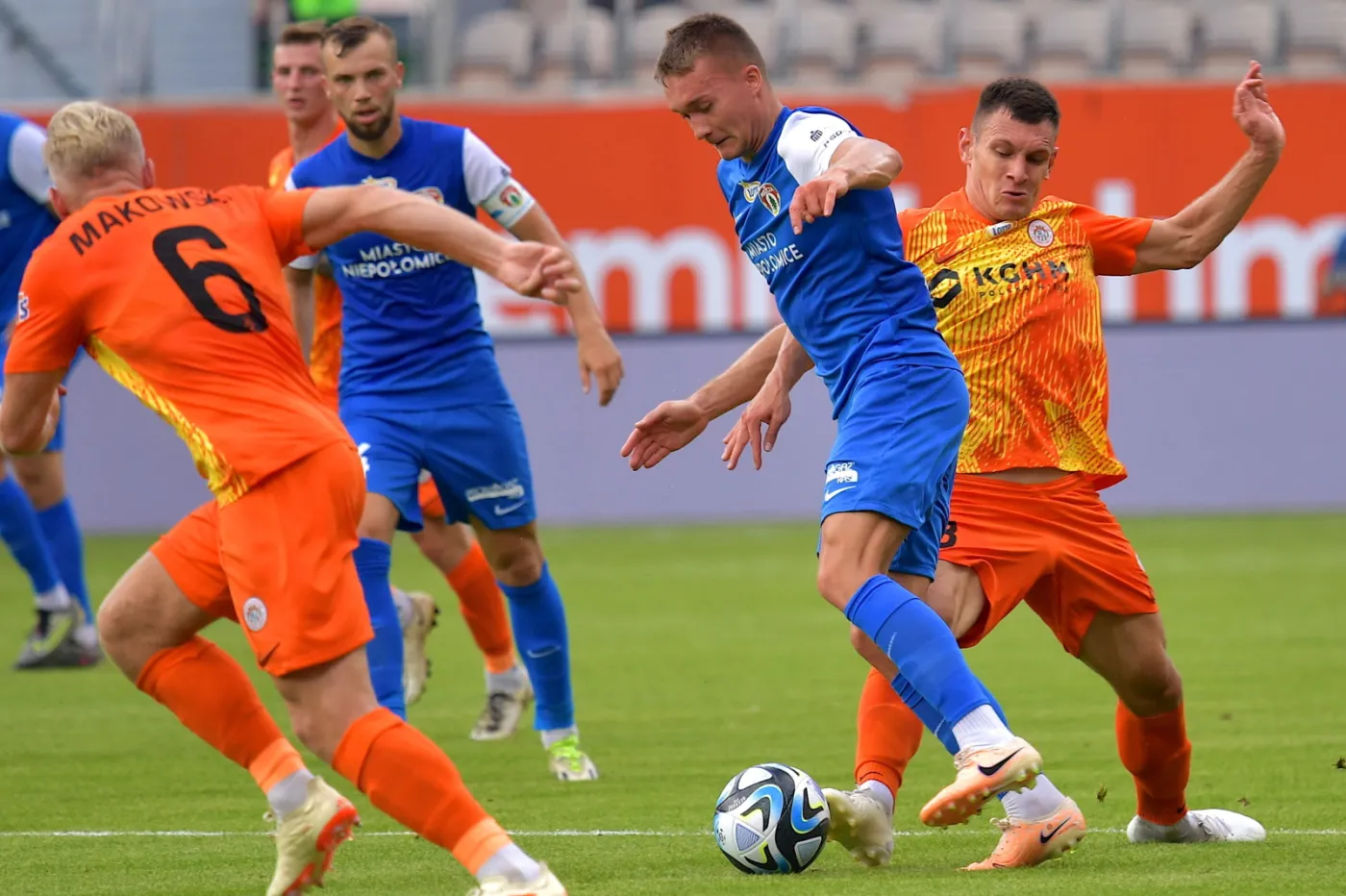 Trzy punkty zostają w Lubinie. Zagłębie pokonało Puszczę [WIDEO]