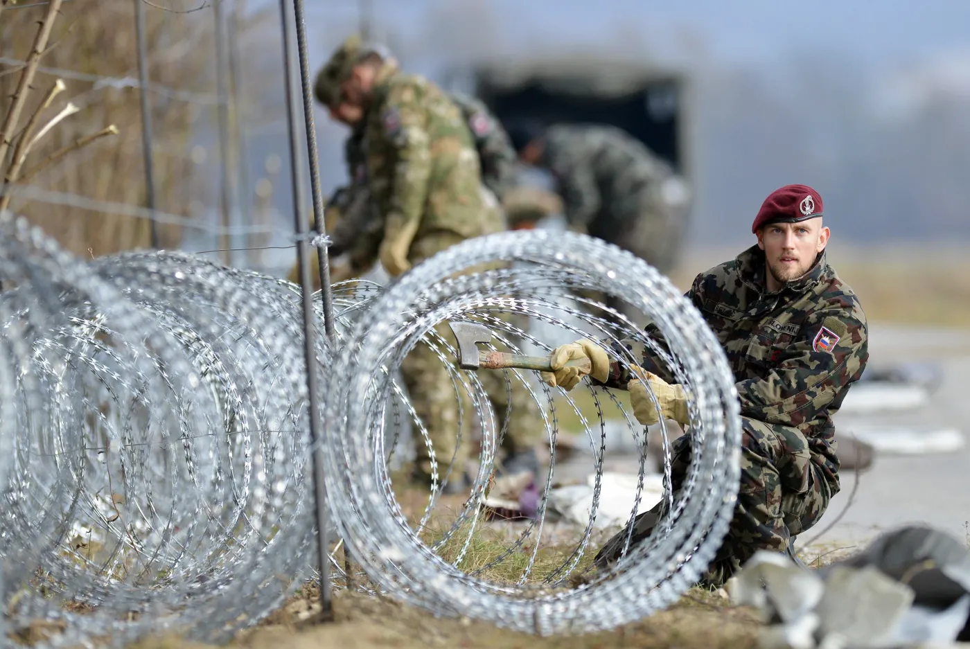 Gorąco na Słowenii. Opozycja wzywa rząd do rozmieszczenia wojska na granicy z Chorwacją