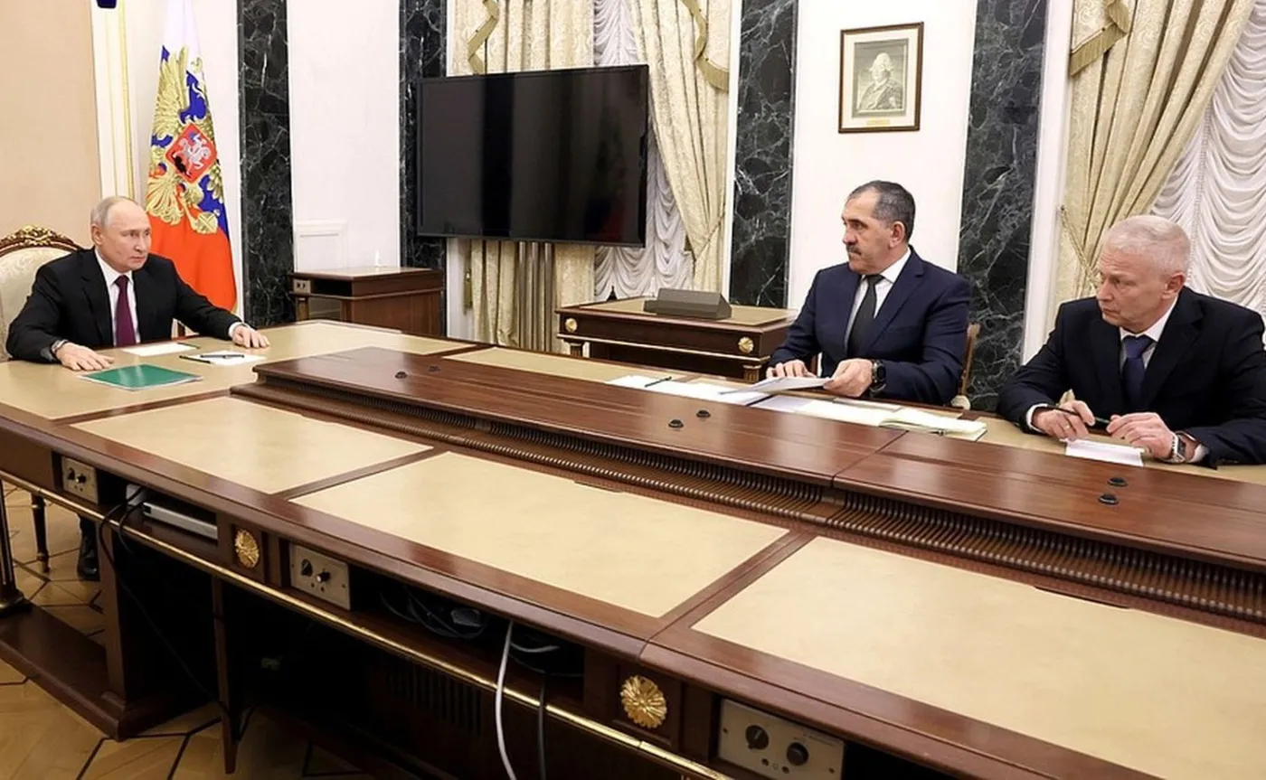 Putin przyjął na Kremlu dowódcę Grupy Wagnera. "Odmówił przyłączenia się do buntu"