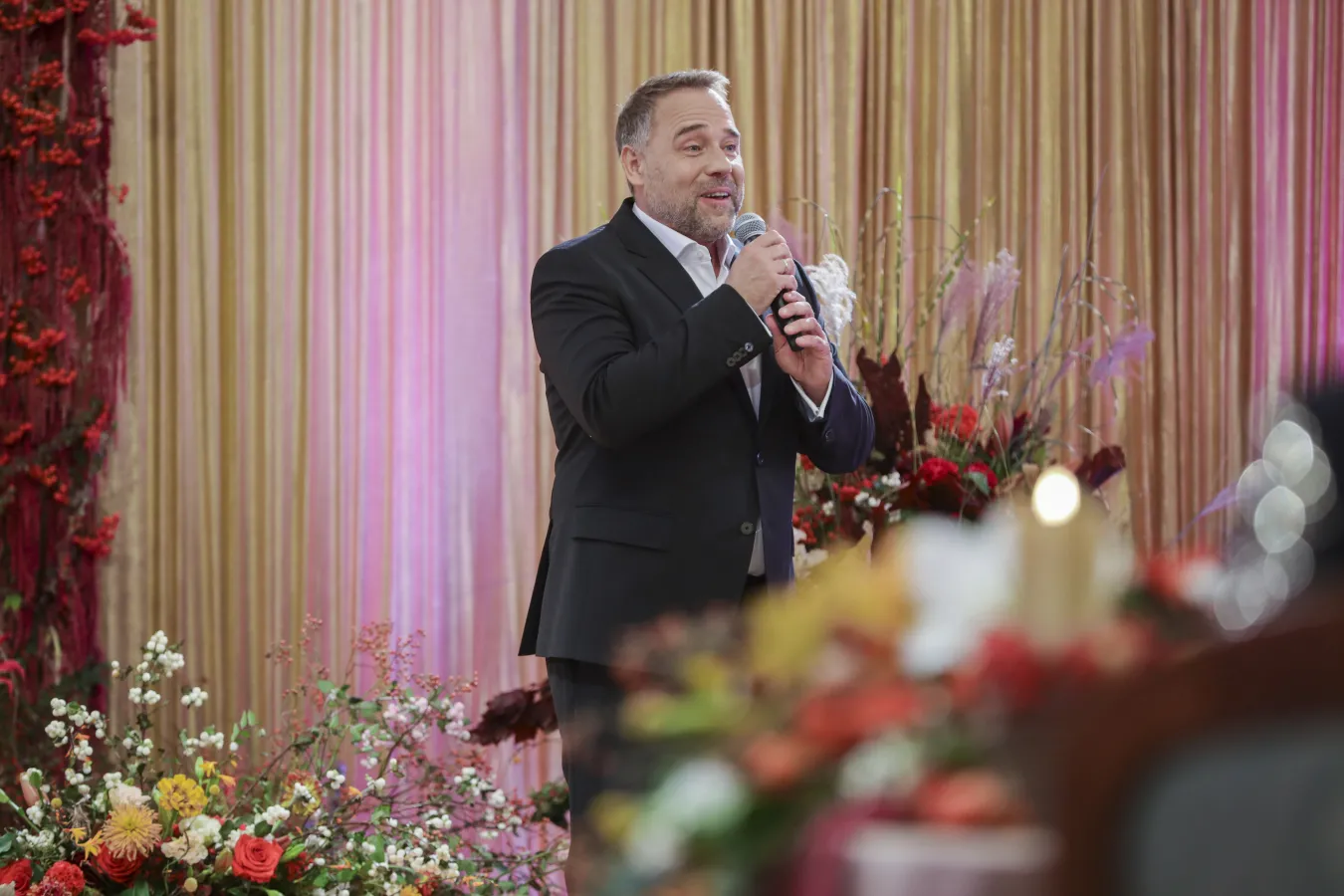 Łukasz Nowicki pierwszy raz pokazał twarz córki. Jak wygląda Józefina? [FOTO]