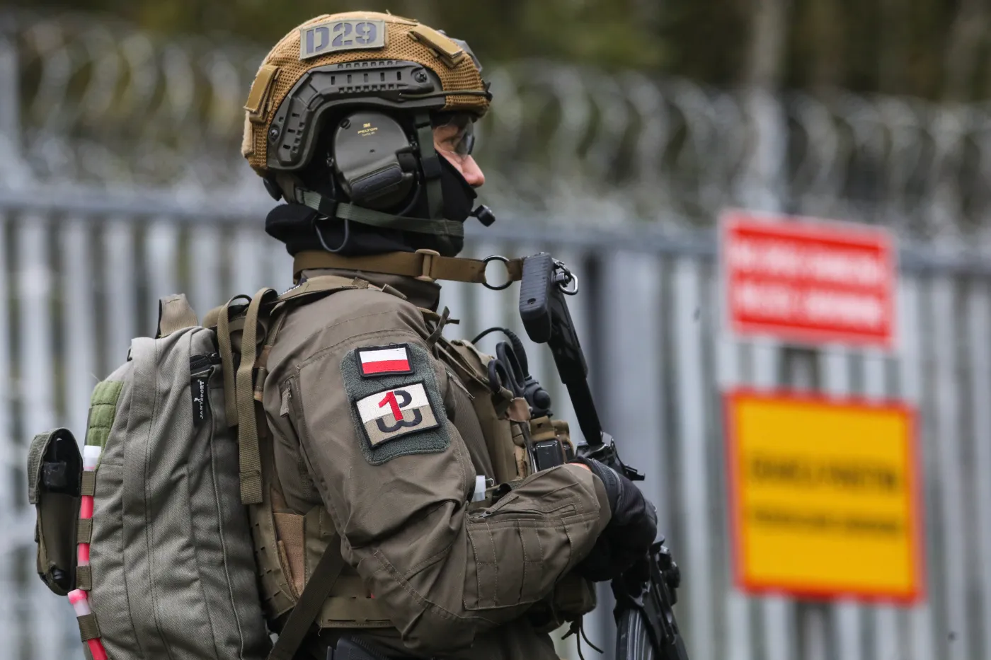 Polski żołnierz postrzelił migranta. "Gdyby kula trafiła centymetr wyżej..."