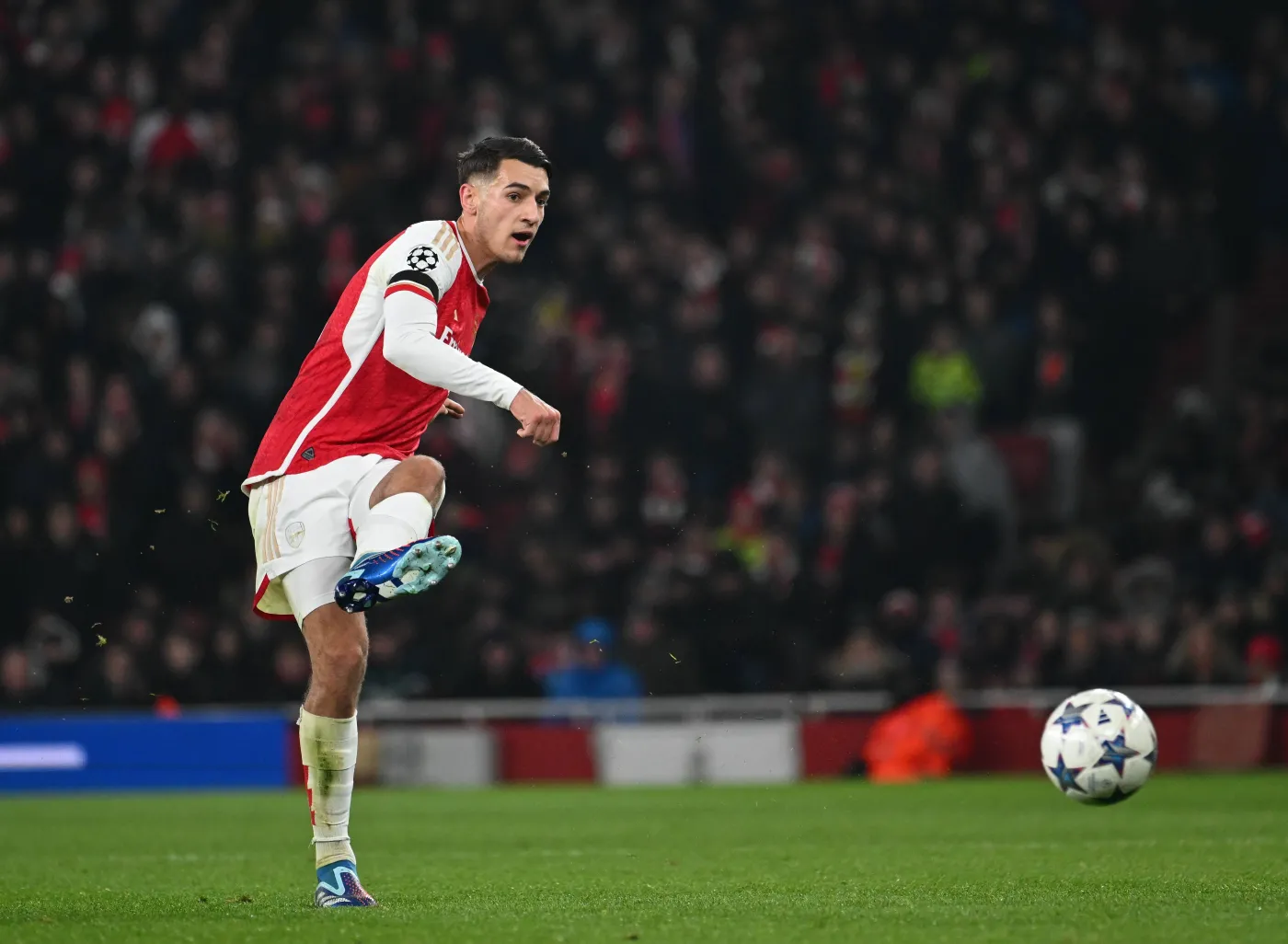 Jakub Kiwior ośmieszony w Lidze Mistrzów. Hit internetu [WIDEO]