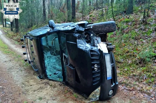 Złodziej okradł złodzieja. Samochód został rozbity dwa razy w jeden wieczór