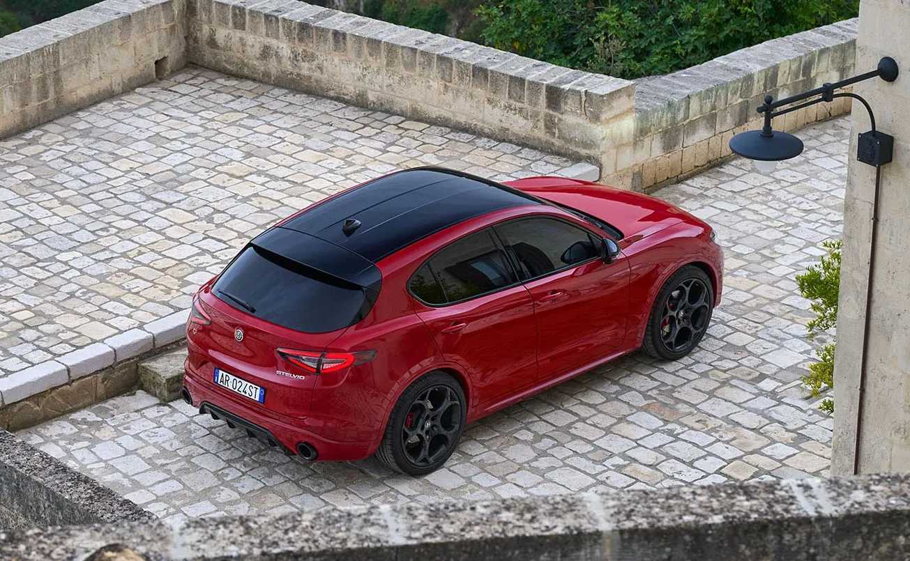nowa-alfa-romeo-stelvio-tributo-italiano-38084392.jpg