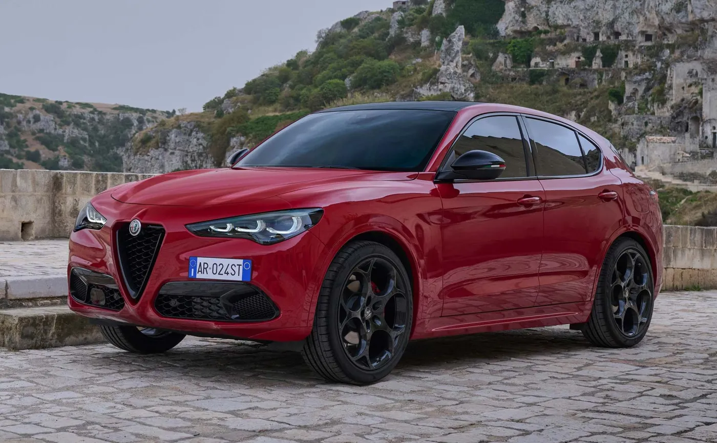 nowa-alfa-romeo-stelvio-tributo-italiano-38084398.jpg