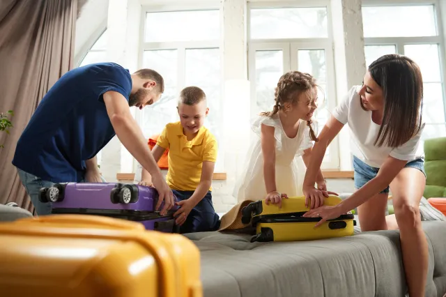 Tej grupie dzieci przysługuje "bon na wakacje". Dofinansowanie to nawet 1200 zł