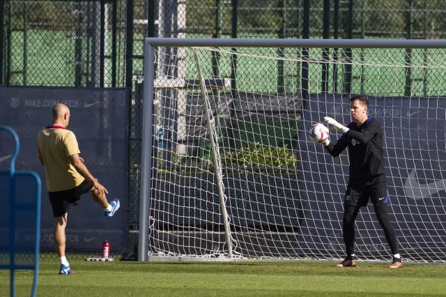 Wiemy, czy Szczęsny zadebiutuje w meczu z Alaves. Barcelona ogłosiła skład