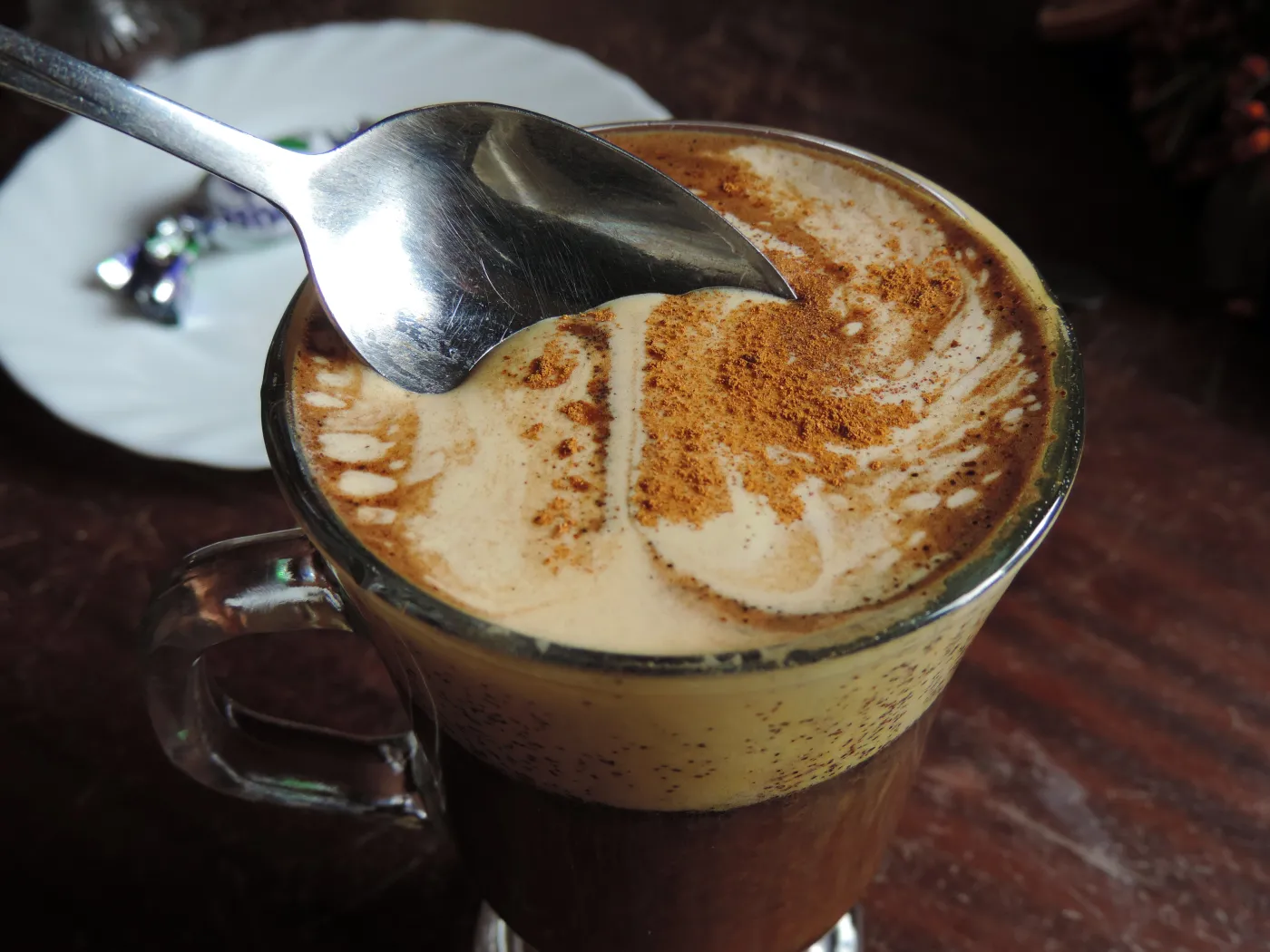 Kogel-mogel,Coffee,-,Coffee,Mixed,With,Beaten,Egg,Yolk,With