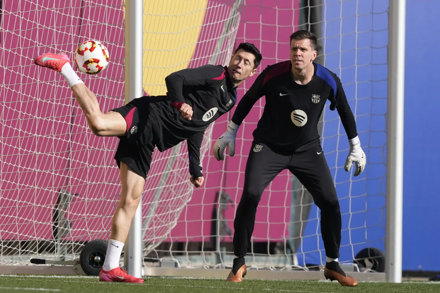 Koniec aukcji Lewandowskiego na rzecz WOŚP. Wylicytowana kwota zwala z nóg