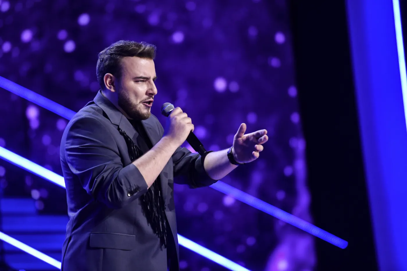 Krystian Ochman ma problemy z sąsiadami. Interweniowała ochrona