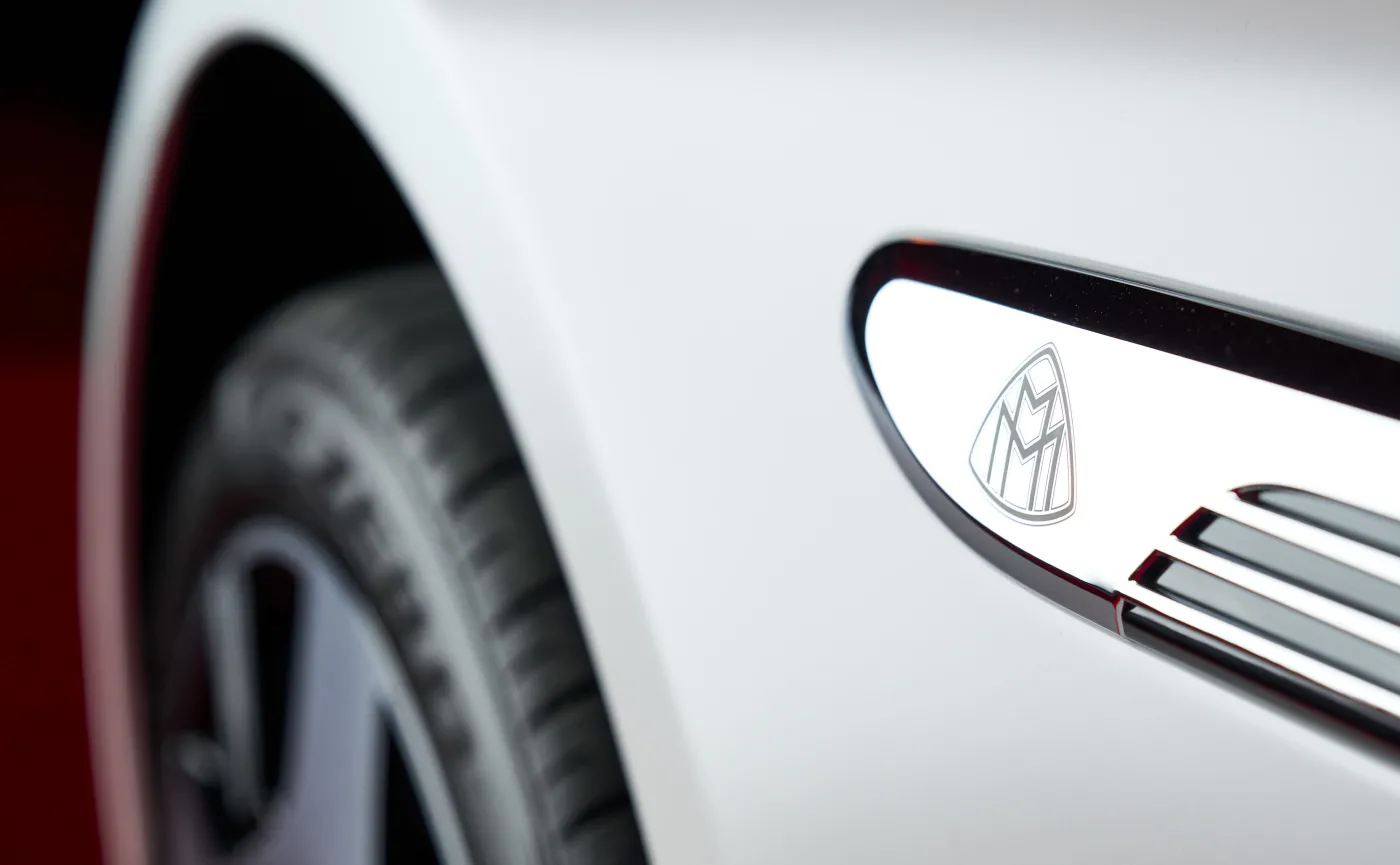 mercedesmaybach-sl-680-monogram-series-38411786.jpg
