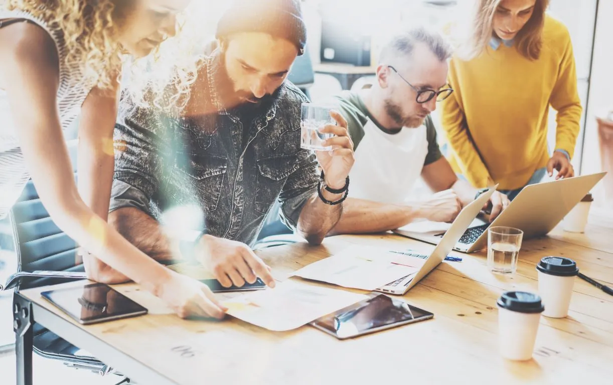 600 zł miesięcznie wsparcia dla studenta w roku 2025/2026. Do kiedy termin składania wniosków?