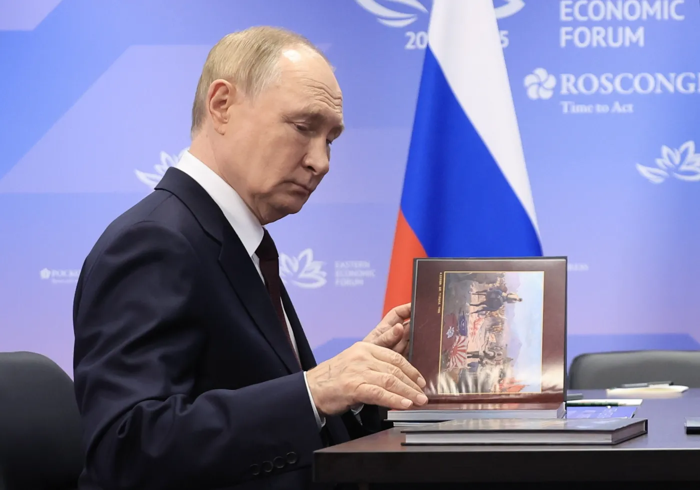 Putin dał mu paszport. Rosjanie zarzucają mu zdradę i chcą odebrać obywatelstwo