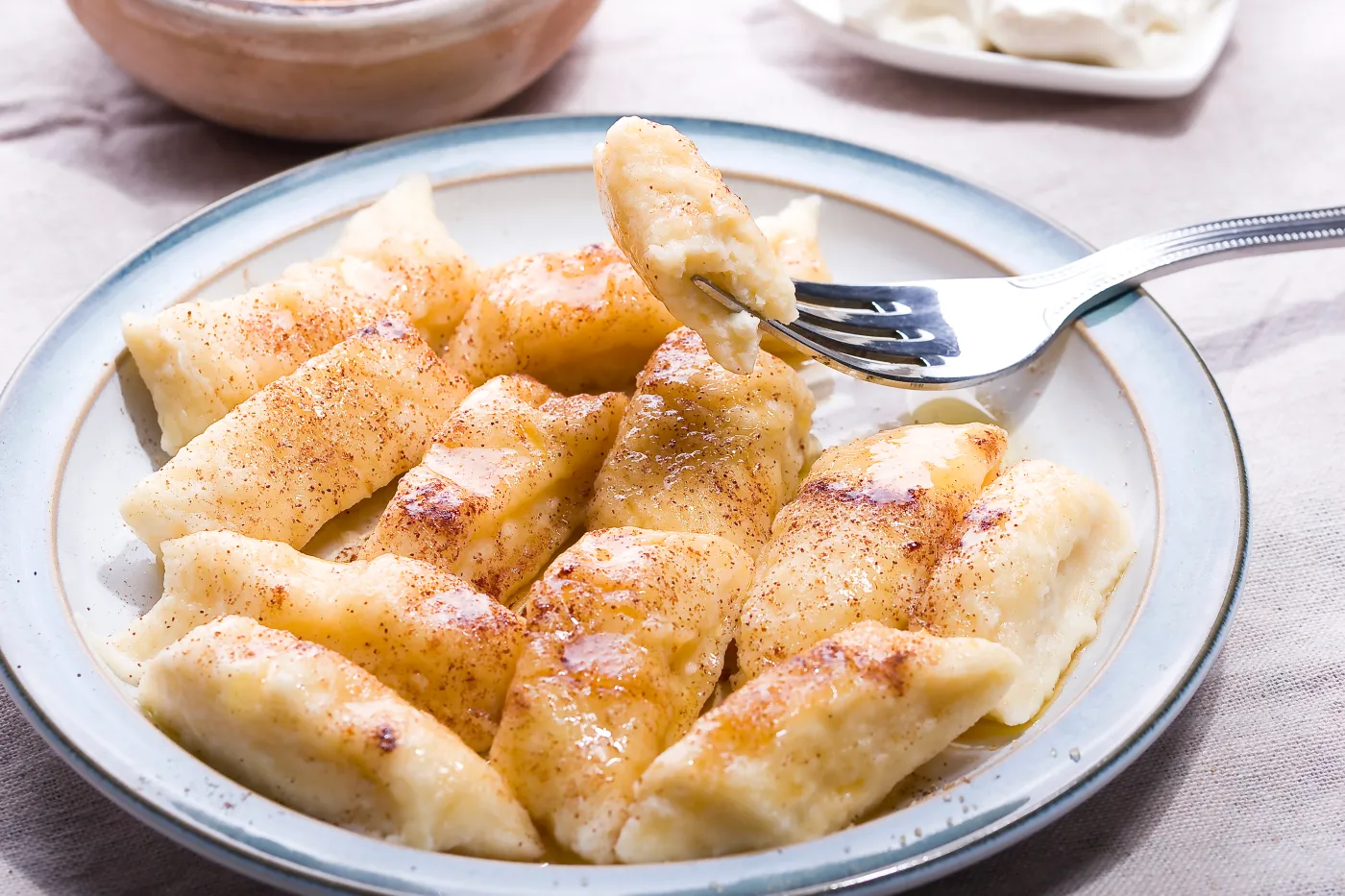 Pyszny obiad na poniedziałek. Podajemy przepis, Ty gotujesz. Kluski leniwe lekkie jak chmurki