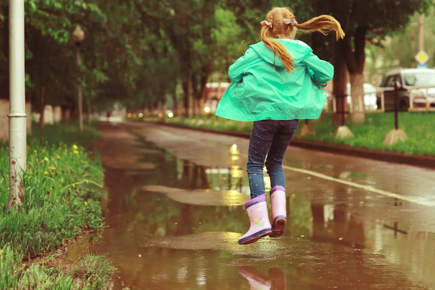 Oto prognoza pogody dla uczniów na 24 października 2025. Jak powinni się ubrać w piątek?