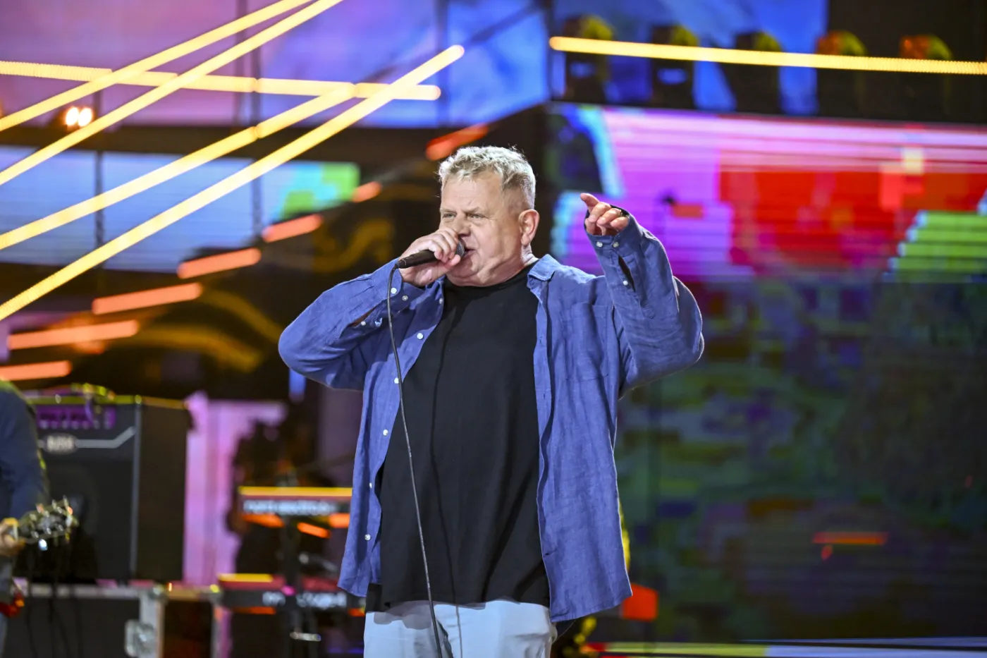 Kazik długo chorował, fani drżeli o jego zdrowie. Tak teraz wygląda [FOTO]