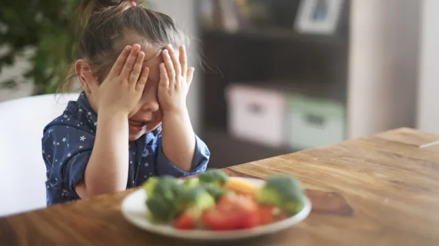 Czy dieta wegańska jest zdrowa dla dzieci? Dietetyk mówi wprost