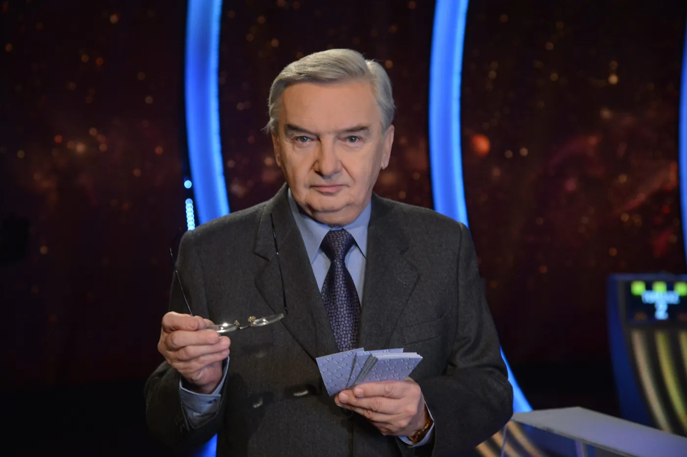 12 pytań z teleturnieju "Jeden z dziesięciu". Dasz radę awansować do finału? [QUIZ]