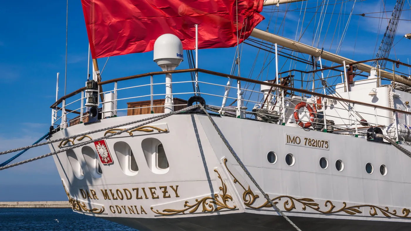 Dar Młodzieży wyrusza do USA. To ostatni daleki rejs?