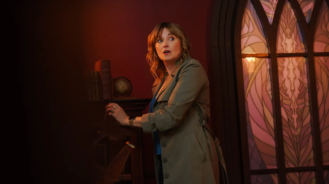 Lucy Lawless w serialu "My Life is Murder"
