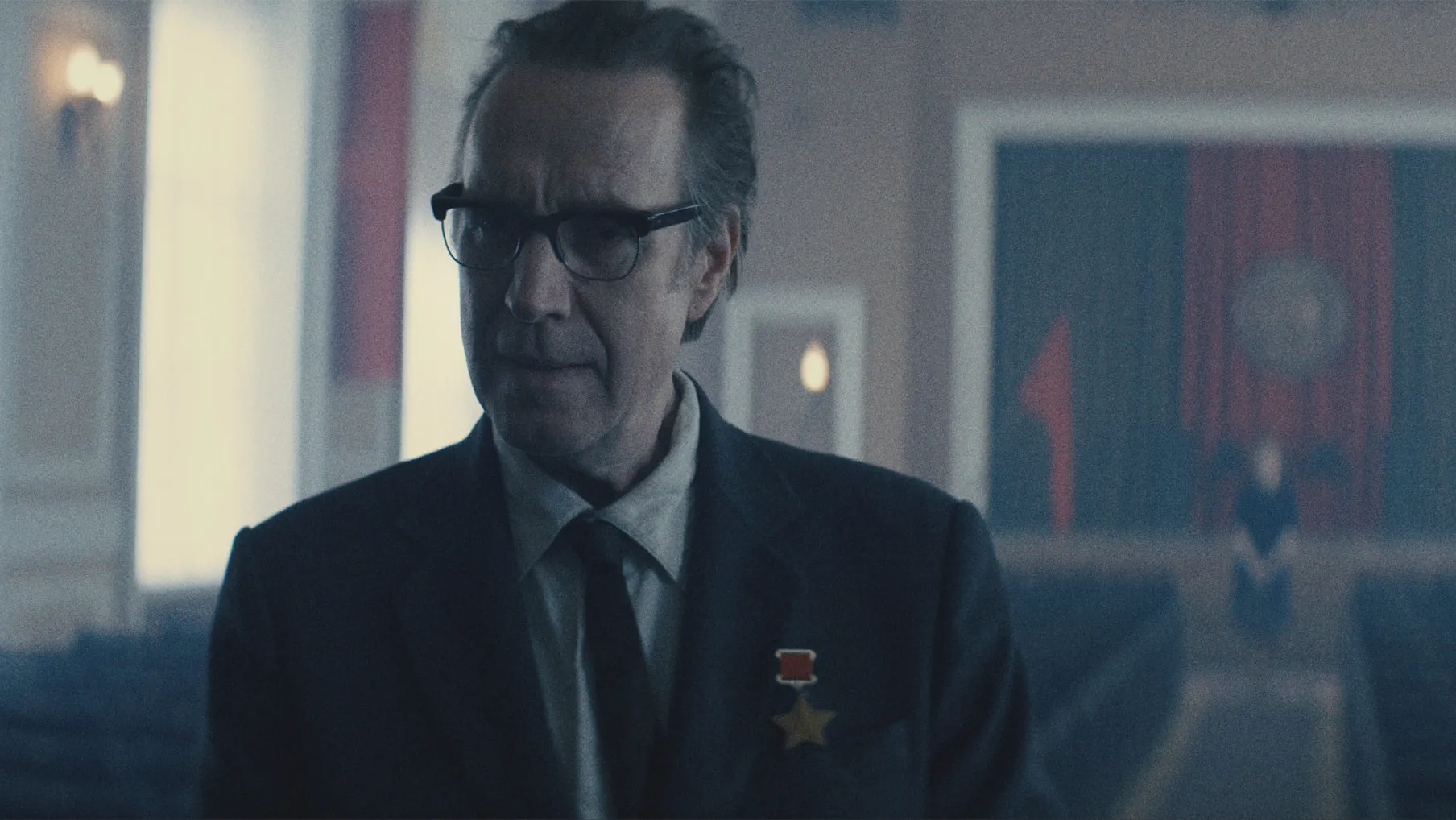To jeden z najlepszych seriali ostatnich lat. SF i paranoiczny thriller w jednym