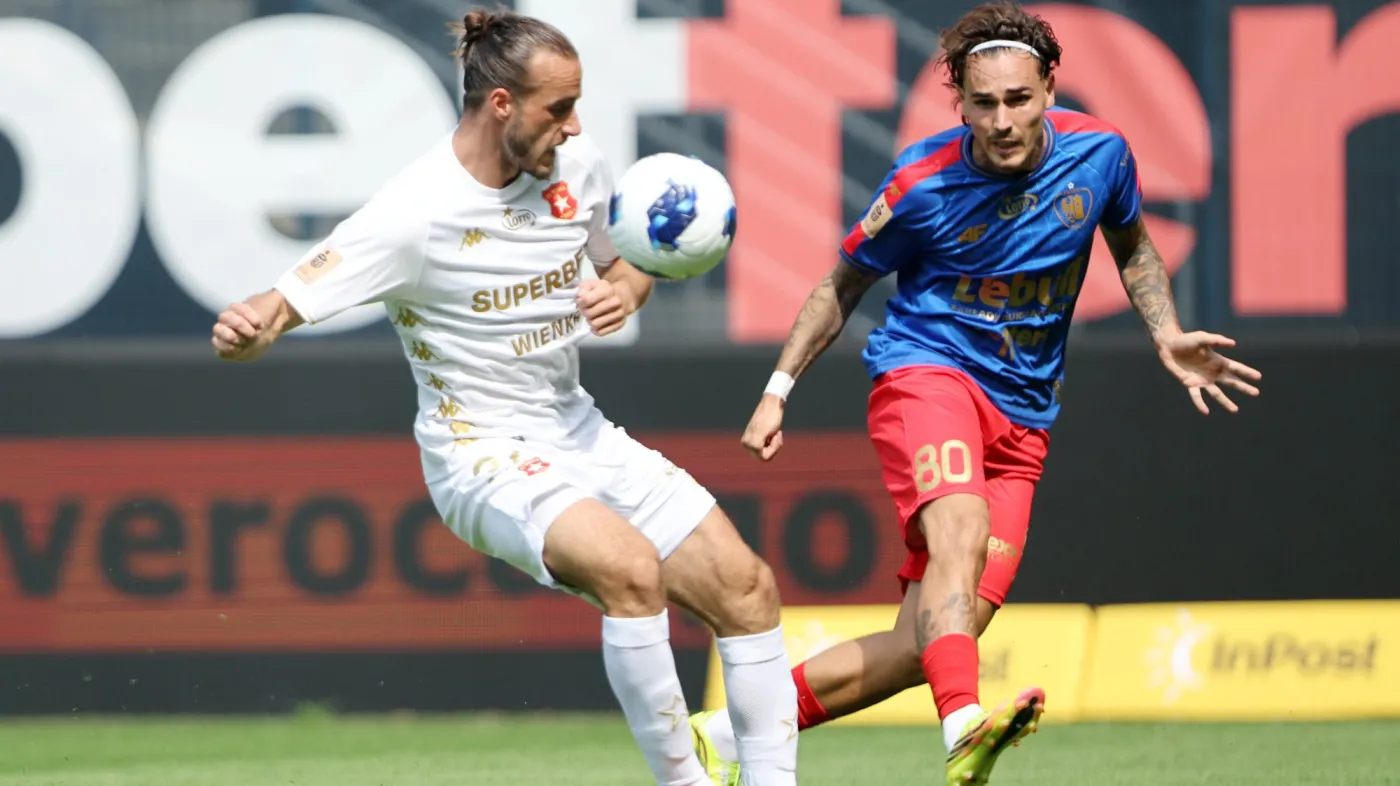 Kapitalny mecz i emocje do ostatnich minut. Piast Gliwice ograł Wisłę Kraków 4:3