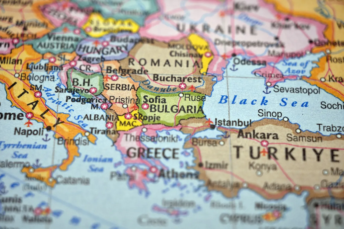 Quiz z geografii. 11 trudnych pytań. Każdy będzie miał kłopot. 100 proc. dla orłów