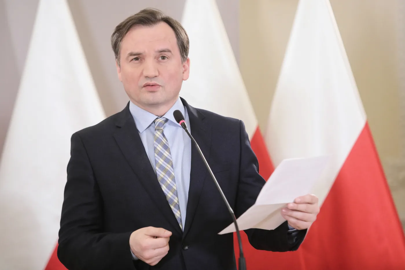 Obejść Ziobrę czy kurs na zderzenie czołowe?