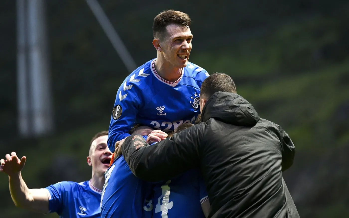 Piłkarska LE: Drugie zwycięstwo Rangers FC i pewny awans [WYNIKI, PROGRAM]