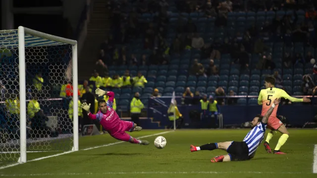 Puchar Anglii: Man City w ćwierćfinale, Tottenham odpadł po karnych [WIDEO]