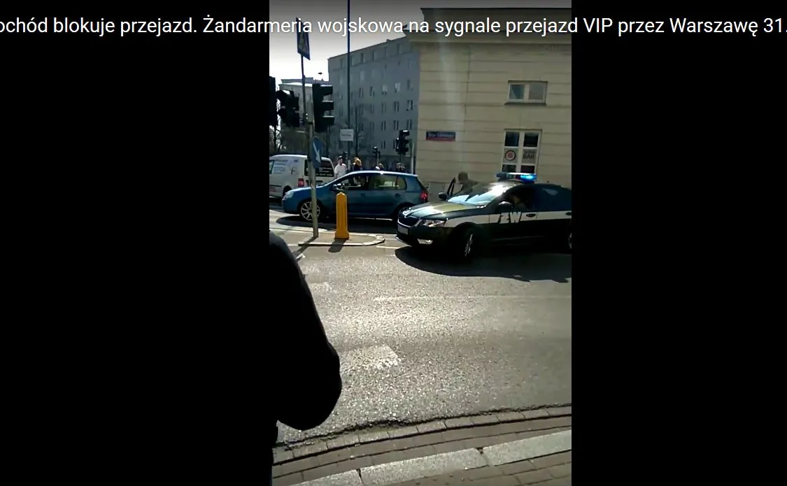Dziennikarz "GW" zablokował kolumnę MON. Policjant z KGP dla dziennik.pl: Grozi najwyższy mandat