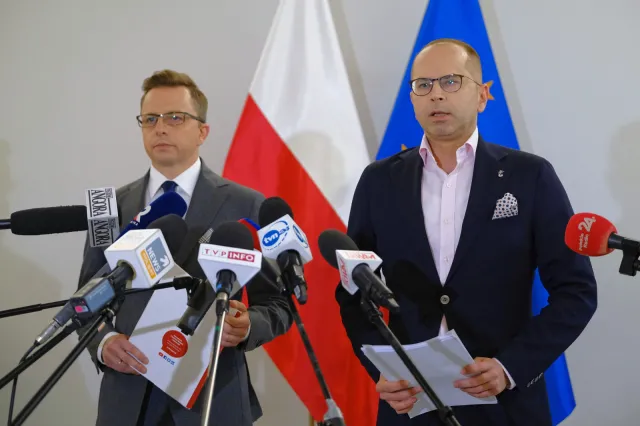 Szczerba o Szumowskich: W sposób niejasny dochodzi do budowania fortun rodzinnych