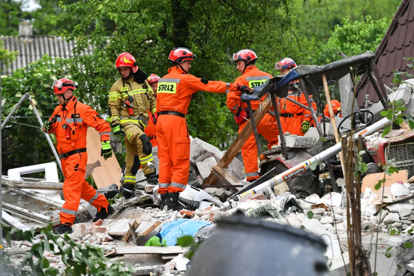 Wybuch gazu w domu jednorodzinnym. Ratownicy odnaleźli ciała dwóch osób