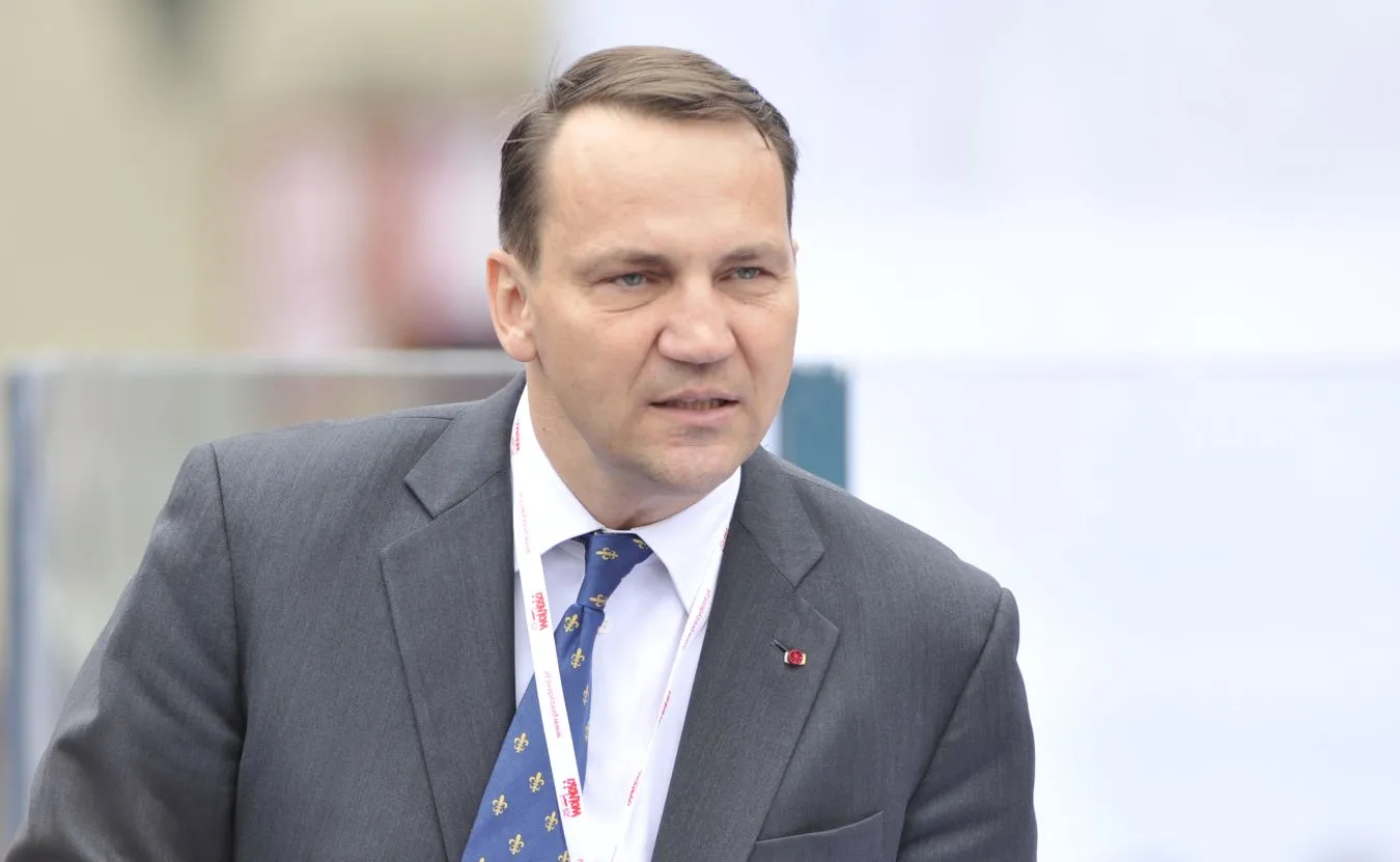 Sikorski o sprawie Nowaka: Nie wierzę Kamińskiemu