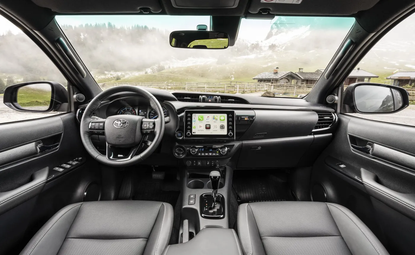 toyota-hilux-8-generacji-w-nowej-odslonie-28264870.jpg