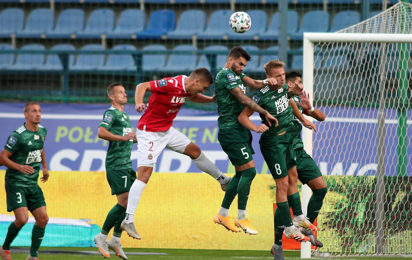 Rafał Janicki w meczu ze Śląskiem Wrocław 