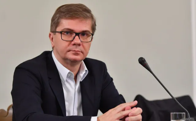 "Taśmy Amber Gold" premierowo w TVP. Latkowski mówi o "małej Sycylii"