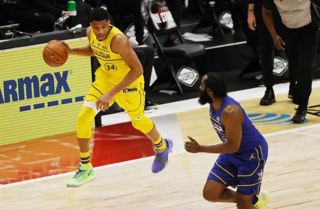 Liga NBA: Drużyna Jamesa wygrała jubileuszowy Mecz Gwiazd