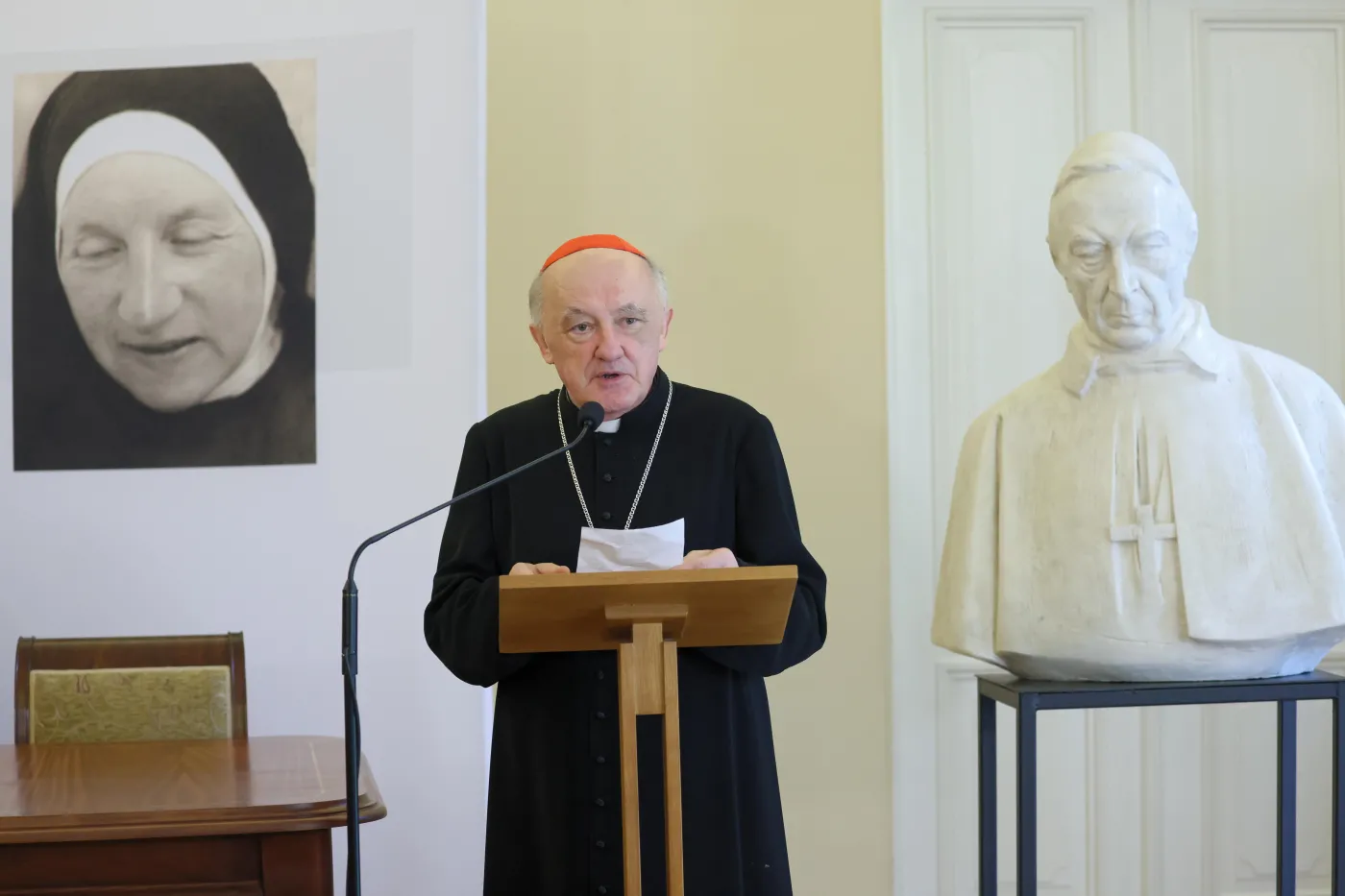 Kard. Nycz zachęca do szczepień. Jest reakcja ministra zdrowia