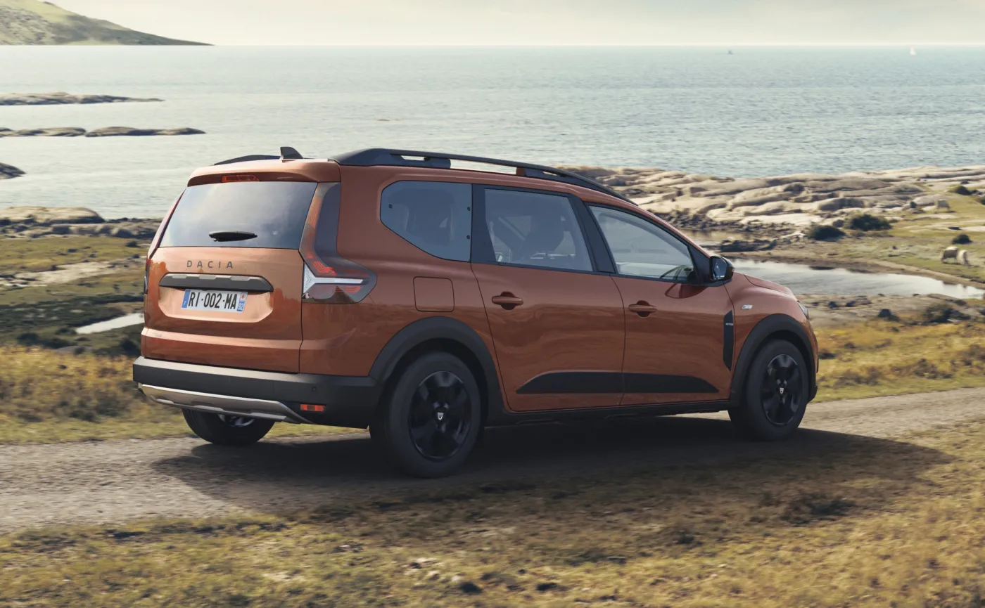 dacia-jogger-nowy-model-rumunskiej-marki-37228046.jpeg