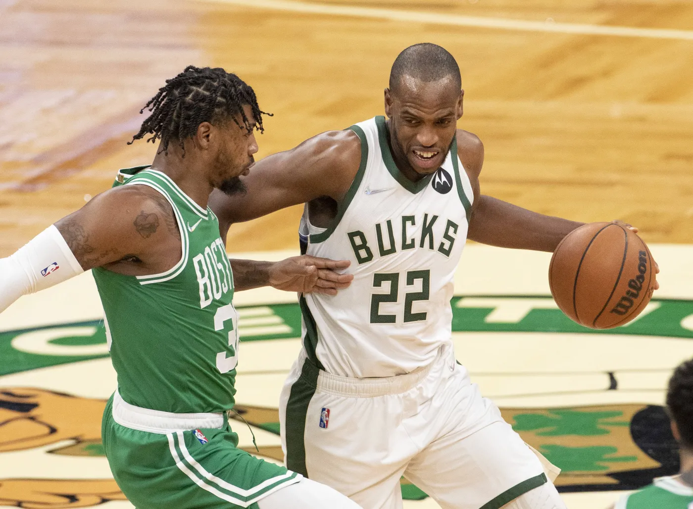 NBA. Zwycięstwo obrońców tytułu pod nieobecność Antetokounmpo