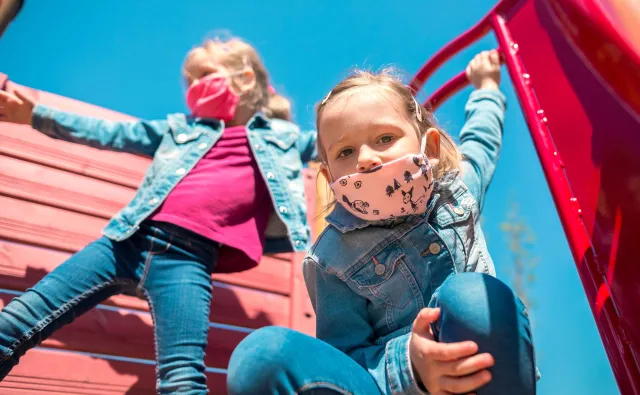 Infekcje koronawirusem pomiędzy dziećmi 6 razy rzadsze niż w ogóle populacji